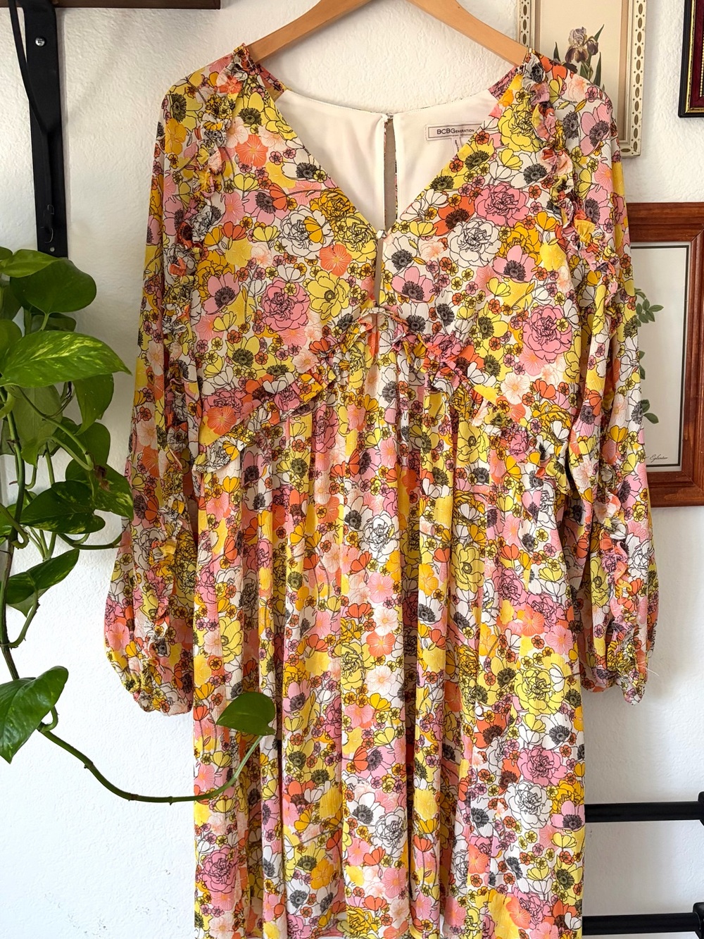 Ruffle Floral Long Sleeve V-Neck Midi Dress in Yellow & Pink - Sz 10